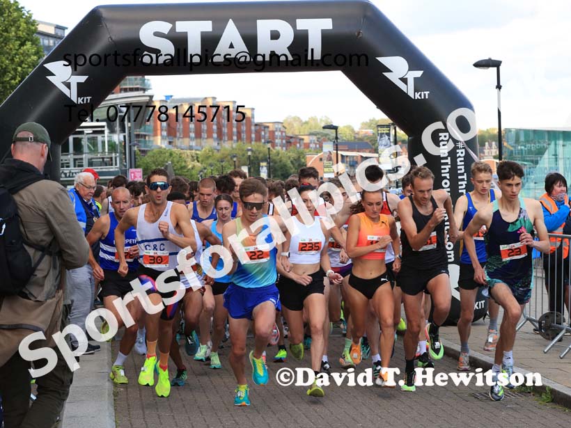 The 2024 Quayside 5k Road Race, Newcastle/Gateshead.  Photo: David T. Hewitson/Sports for All Pics